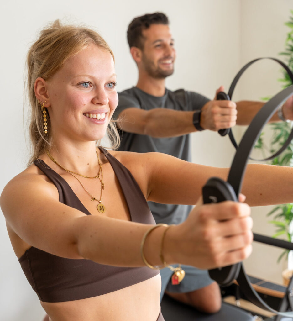 Reformer Pilates studio in Oosterhout met moderne toestellen.